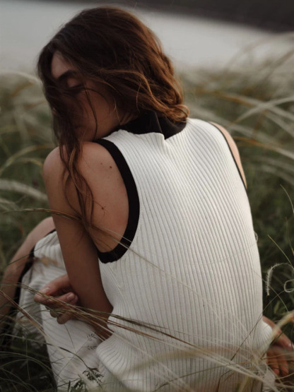 Colorblock Button-Up V Neck Sleeveless Knit Maxi Dresses-White-Hayhty.All Rights Reserved.