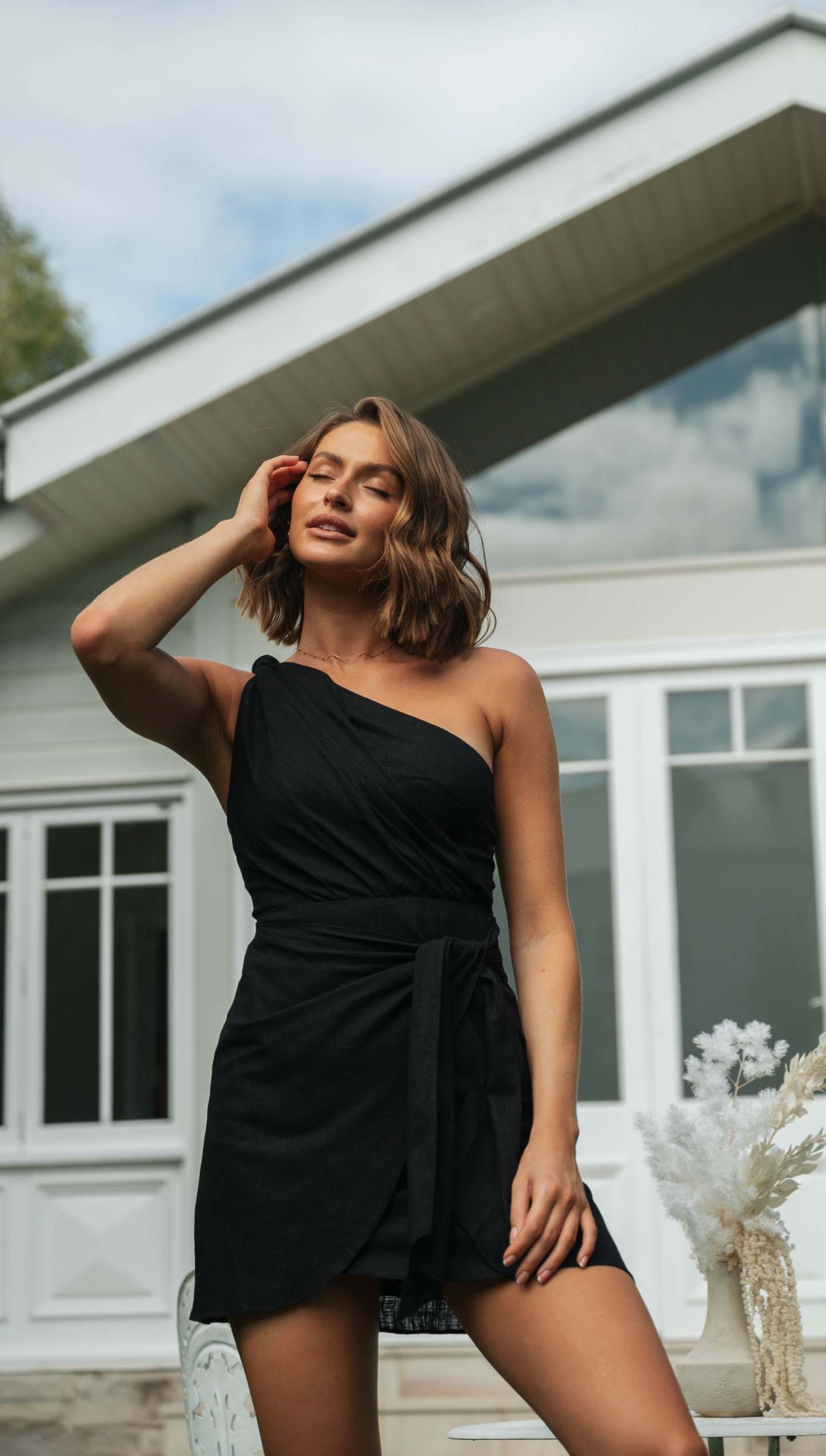 One Shoulder Knot Wrap Tie Mini Dress-Hayhty.All Rights Reserved.