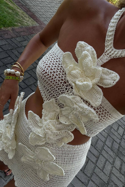 3D Flower Decor Cutout Halter Neck Knit Vacation Mini Dresses-White-Hayhty.All Rights Reserved.