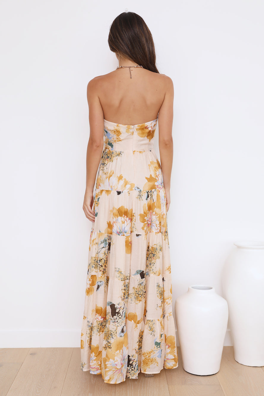 Cutout Halter Print Tiered Backless Vacation Maxi Dresses-Hayhty.All Rights Reserved.