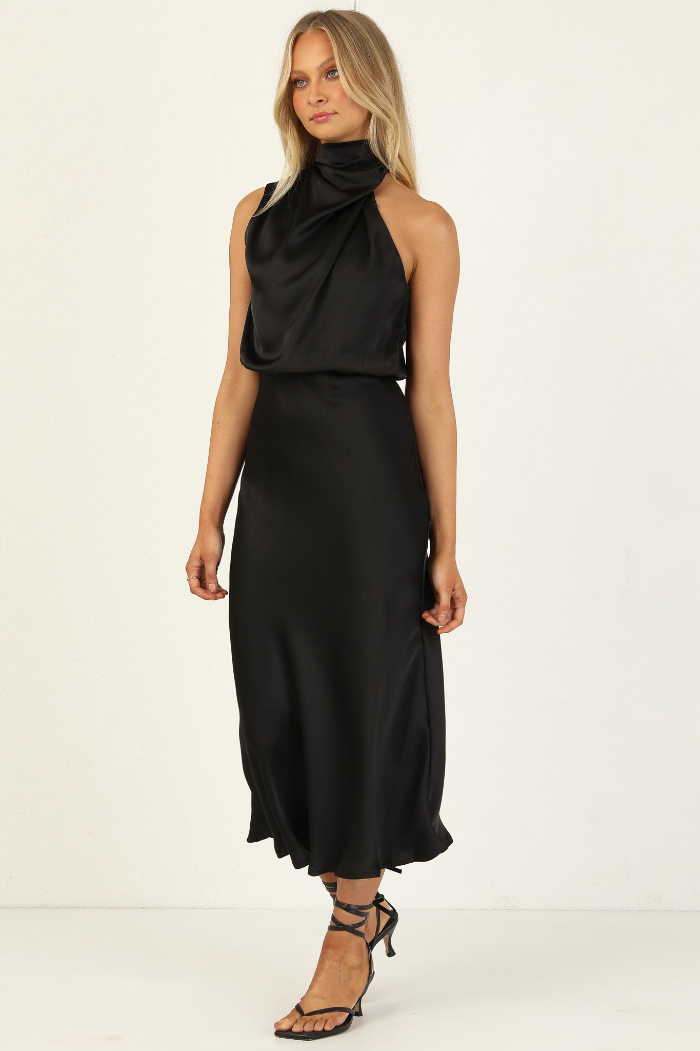 Turtleneck Sleeveless Satin Midi Dresses-Hayhty.All Rights Reserved.