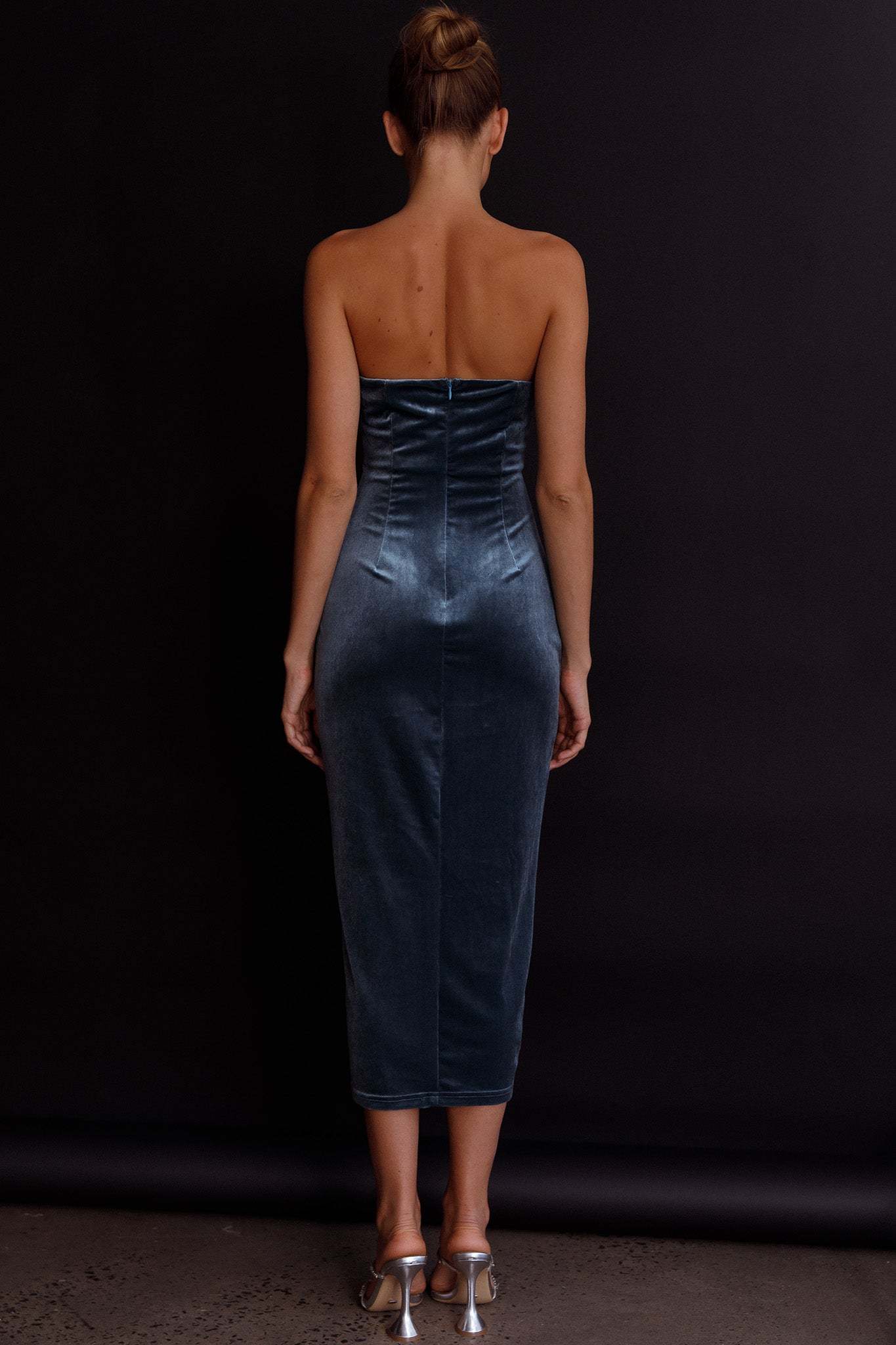 Velvet Strapless Slit Midi Dresses-Hayhty.All Rights Reserved.