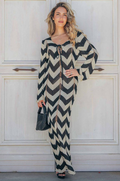Colorblock Wavy Crochet Long Sleeve Vacation Cover-Up Maxi Dresses-Black-Hayhty.All Rights Reserved.