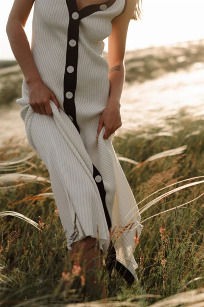 Colorblock Button-Up V Neck Sleeveless Knit Maxi Dresses-White-Hayhty.All Rights Reserved.