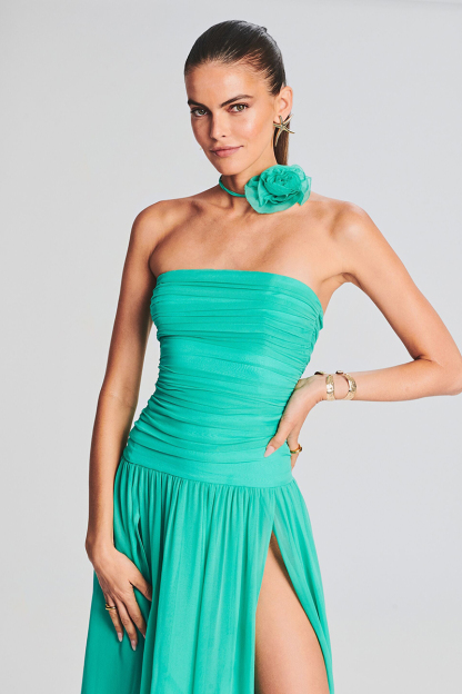 Strapless Boat Neck Ruched Pleated High Slit Tulle Formal Party Maxi Dresses-Hayhty.All Rights Reserved.