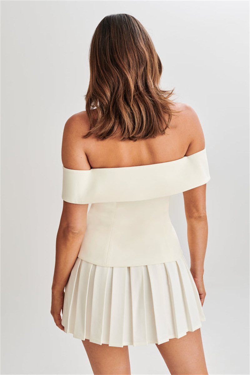 Off Shoulder Double Breasted Top Pleated Mini Skirt Matching Set-Burgundy-Hayhty.All Rights Reserved.