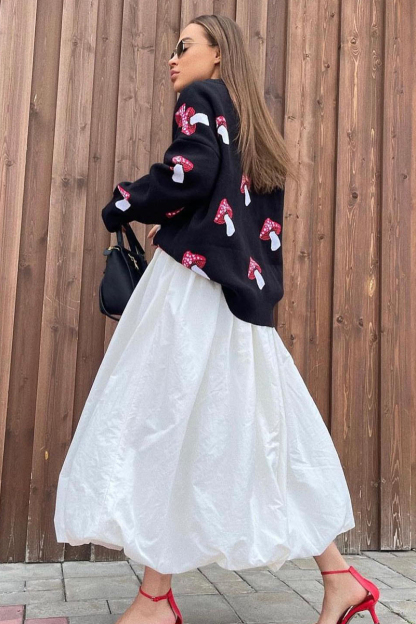 Mushroom Jacquard Pattern Round Neck Long Sleeve Loose Fit Sweater-Black-Hayhty.All Rights Reserved.