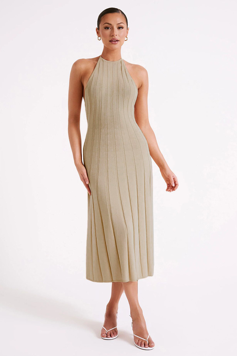 Solid Color Pleated Knit Open Back Halter Midi Dresses-White-Hayhty.All Rights Reserved.