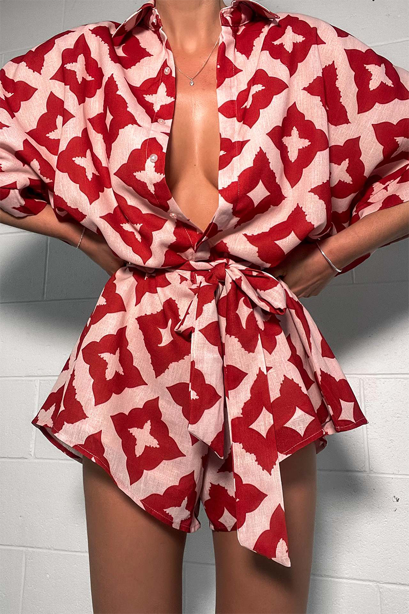 Graphic Print Half Sleeve Tie Belt Loose Fit Casual Playsuit Romper-Red-Hayhty.All Rights Reserved.