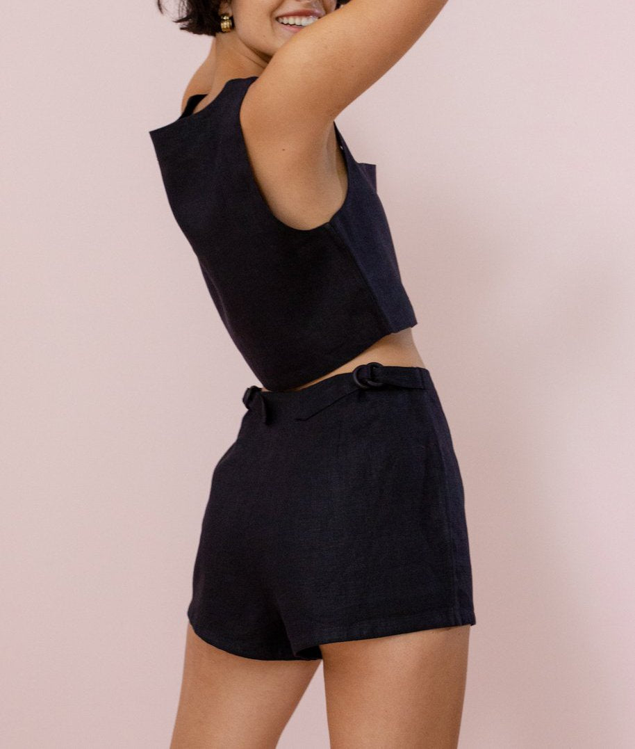 Relaxed Fit Linen Shorts Pants And Top Set-Hayhty.All Rights Reserved.