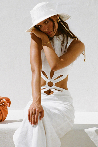 White Cutout Hollow Out Tied Up Sleeveless High Neck Slit Slim Maxi Dresses-Hayhty.All Rights Reserved.
