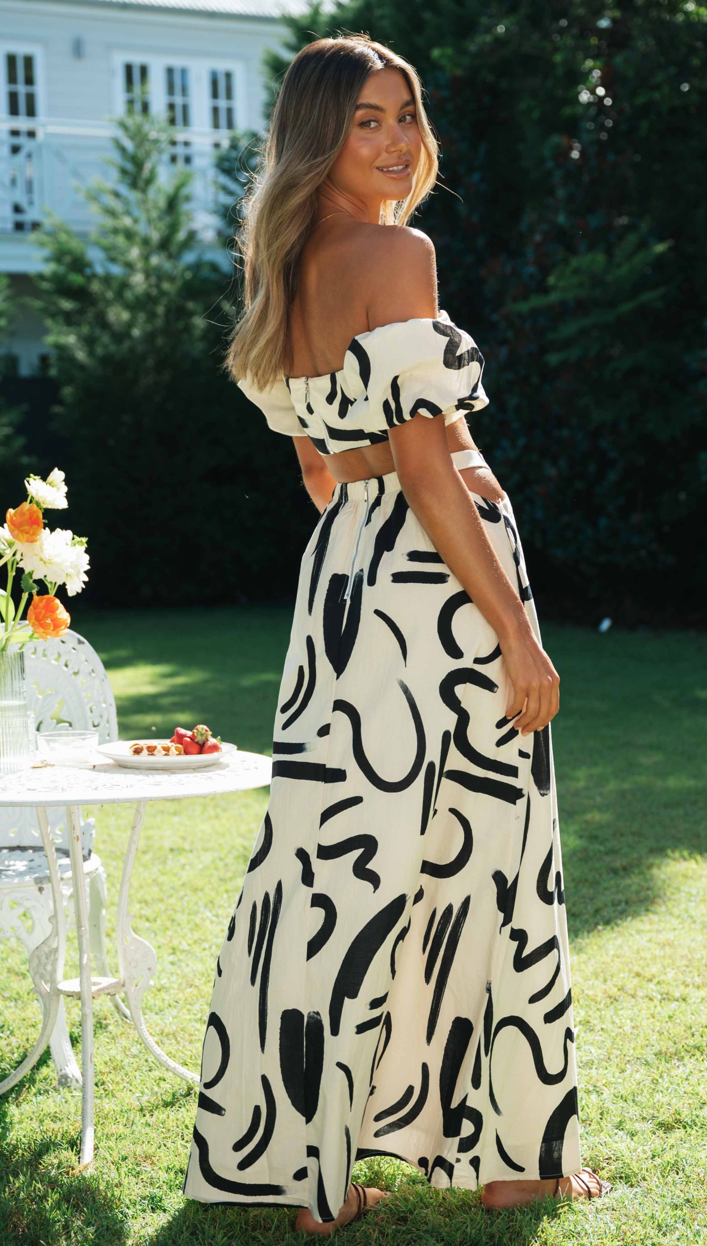 Doodle Printed Off-shoulder Maxi Dress Matching Set-Hayhty.All Rights Reserved.