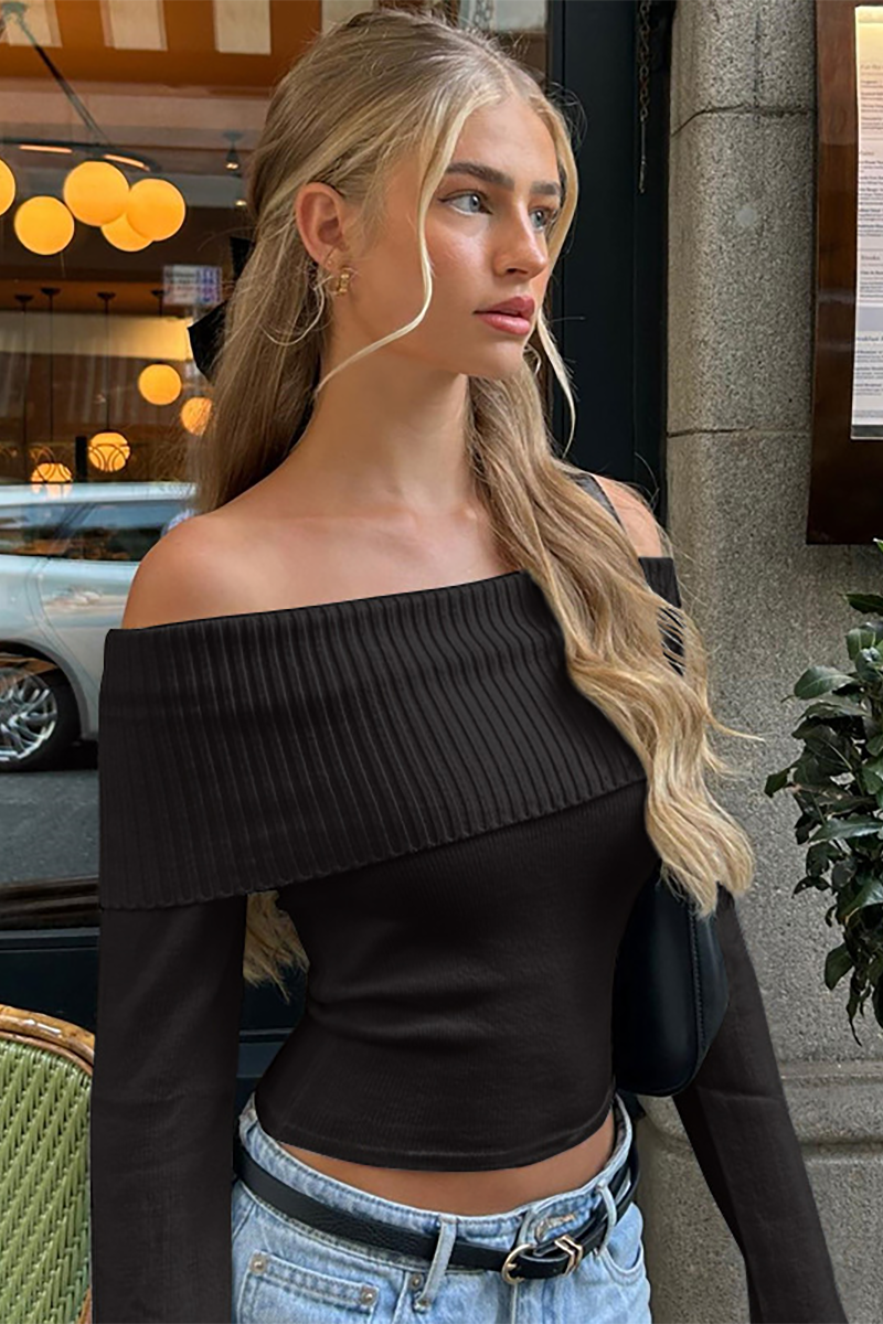 Off Shoulder Overlay Design Long Sleeve Slim Fit Knit Crop Top-White-Hayhty.All Rights Reserved.