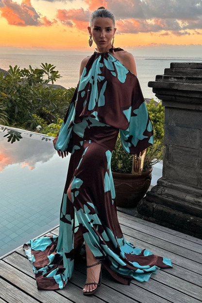 Cold Shoulder Halter Lantern Long Sleeve Cinch Waist Colorblock Maxi Dresses-Hayhty.All Rights Reserved.