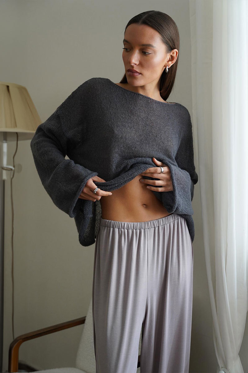 See Through Knit Flare Sleeve Loose Fit Solid Color Top-White-Hayhty.All Rights Reserved.