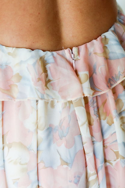 Ruffled Trim V Neck Floral Print Cutout Open Back Maxi Dresses-Hayhty.All Rights Reserved.