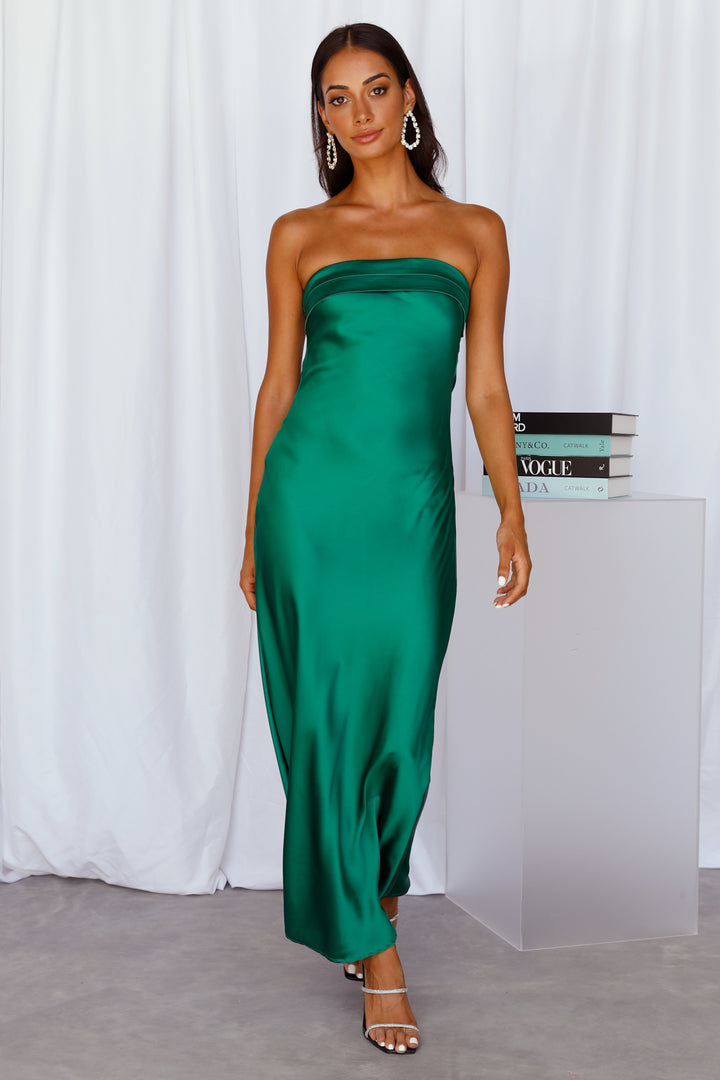 Half Open Back Sleeveless Silky Maxi Dress-Hayhty.All Rights Reserved.