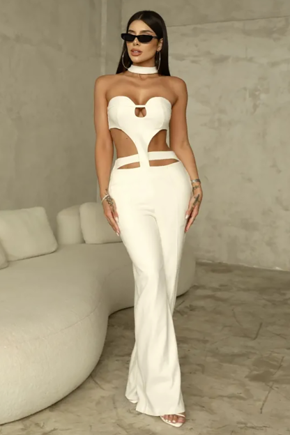Sleeveless Halter Neck Cutout Wide Leg Irregular Jumpsuit-Ivory-Hayhty.All Rights Reserved.