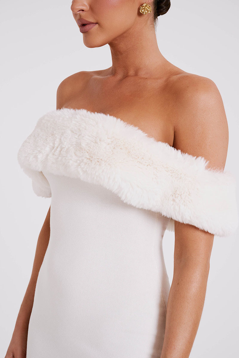 Fuzzy Patchwork Off Shoulder Knit Slim Fit Sweater Midi Dresses-White-Hayhty.All Rights Reserved.