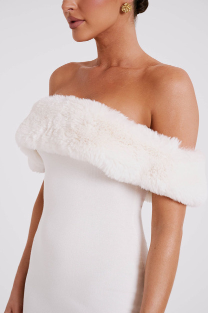 Fuzzy Patchwork Off Shoulder Knit Slim Fit Sweater Midi Dresses-White-Hayhty.All Rights Reserved.