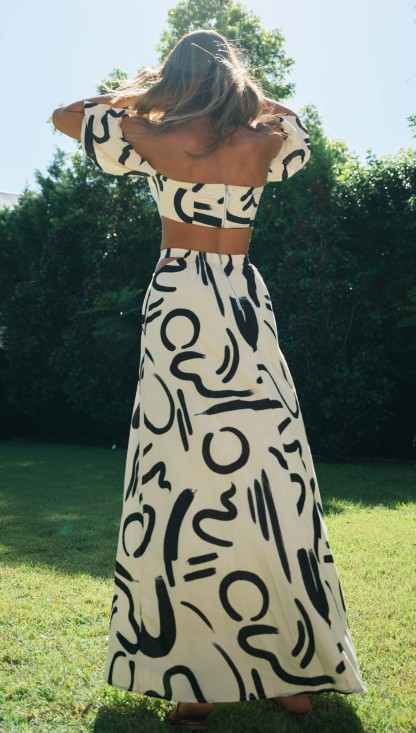 Doodle Printed Off-shoulder Maxi Dress Matching Set-Hayhty.All Rights Reserved.