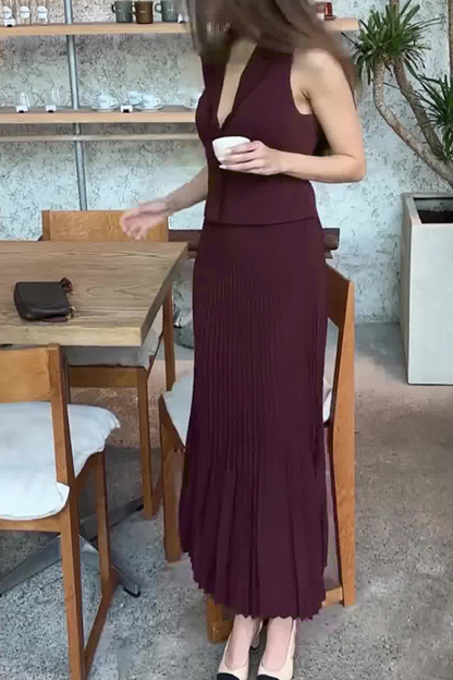 Deep V Neck Waistcoat Pleated Midi Skirt Matching Set-Burgundy-Hayhty.All Rights Reserved.