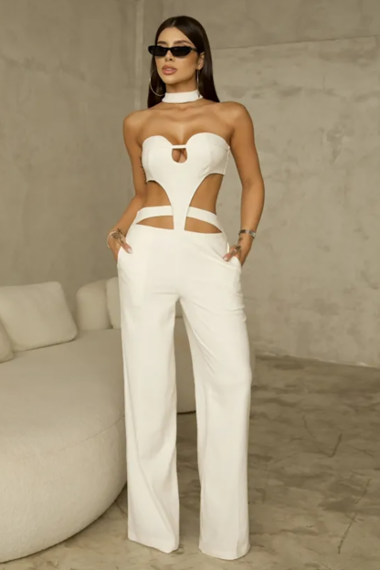 Sleeveless Halter Neck Cutout Wide Leg Irregular Jumpsuit-Ivory-Hayhty.All Rights Reserved.
