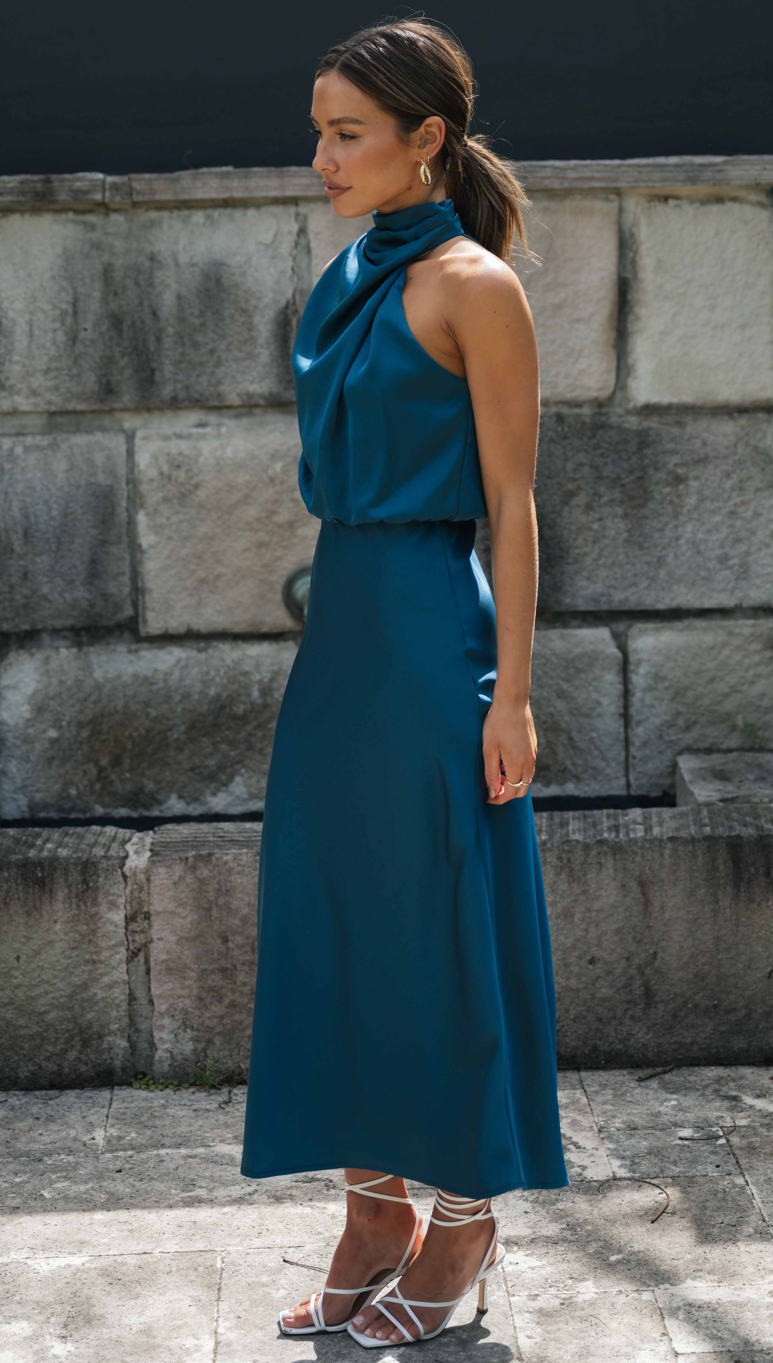 Turtleneck Sleeveless Satin Midi Dresses-Hayhty.All Rights Reserved.