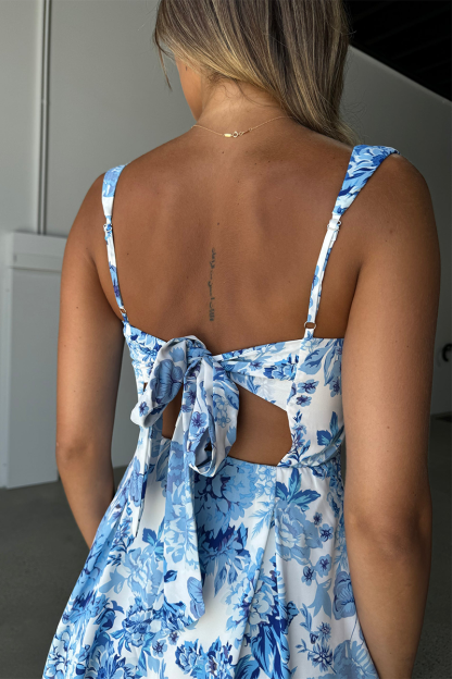 Floral Print Square Neckline Tie Up Backless Slip Mini Dresses-Blue-Hayhty.All Rights Reserved.