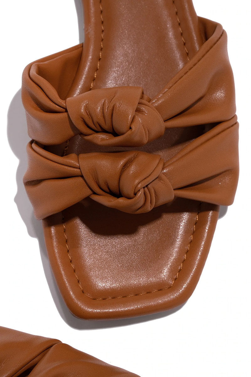 PU Leather Knotted Cutout Pleated Flat Slippers-Hayhty.All Rights Reserved.