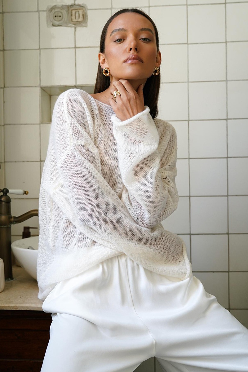 See Through Knit Flare Sleeve Loose Fit Solid Color Top-White-Hayhty.All Rights Reserved.