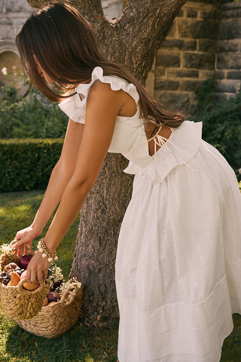 Side Cutout Embroidery Ruffled Corset Midi Skirt 2pcs Set-White-Hayhty.All Rights Reserved.