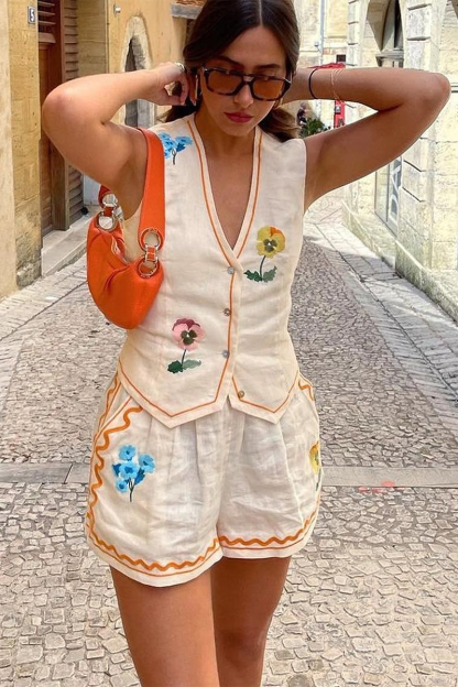 Floral Print V Neck Waistcoat Pocket Shorts Matching Set-Beige-Hayhty.All Rights Reserved.