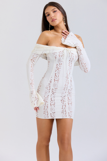 Off Shoulder Flare Sleeve Floral Lace Bodycon Mini Dresses-White-Hayhty.All Rights Reserved.
