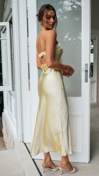 Half Open Back Sleeveless Silky Maxi Dress-Hayhty.All Rights Reserved.