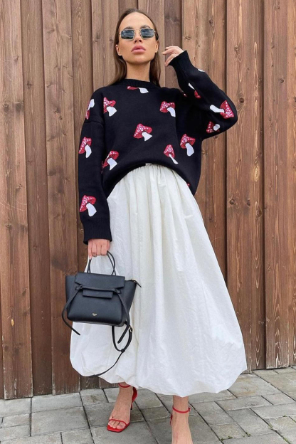 Mushroom Jacquard Pattern Round Neck Long Sleeve Loose Fit Sweater-Black-Hayhty.All Rights Reserved.