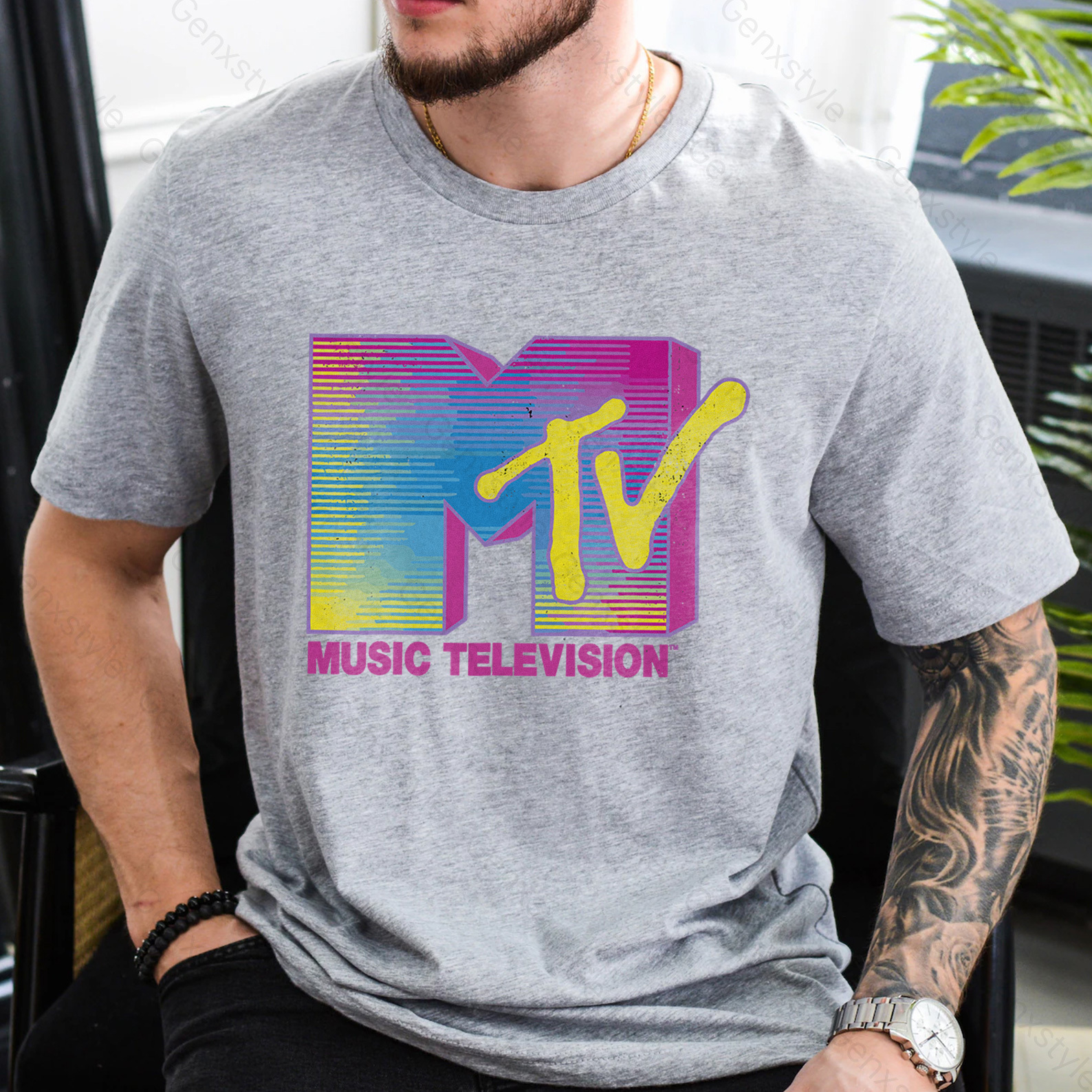 MTV Distressed Fluorescent Gradient Logo T-shirt