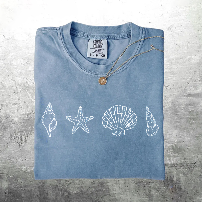 Sea Shells 90s Vintage Style T-shirt