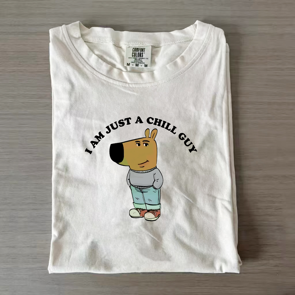 Just a low key chill guy T-Shirt/Sweatshirt