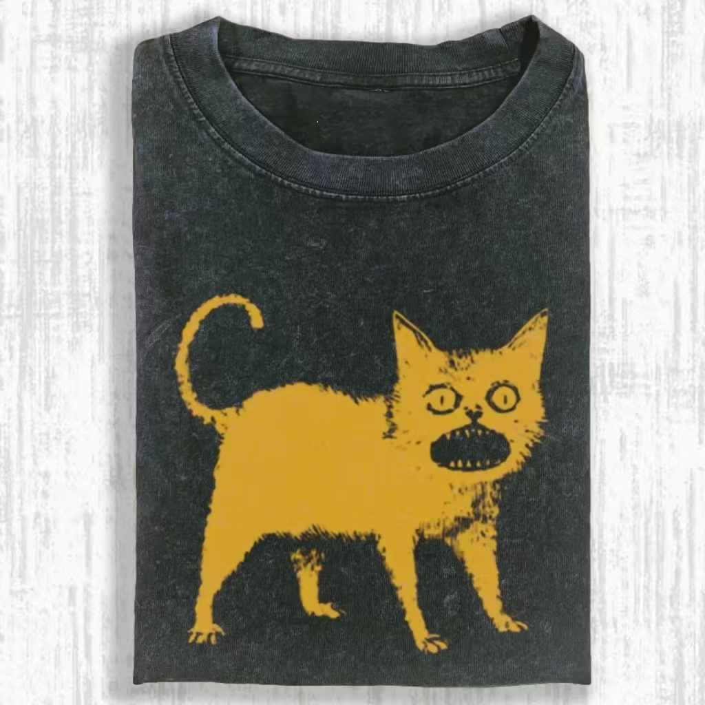 TOKYOCANVAS HORRIBLE JAPANESE CAT CLASSI T-SHIRT