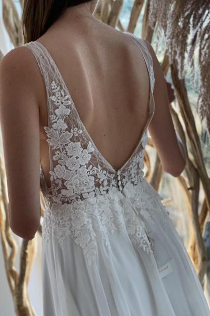 Elegant Floral Lace Wedding Dress Aline Simple Bridal Dress Sleeveless