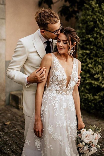 V-neck Summer Boho A-line Lace Wedding Dresses