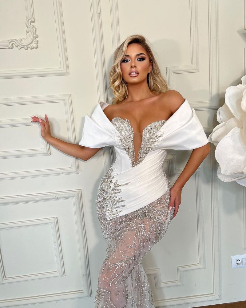 Off the shoudler White Column Floor length Prom Dresses