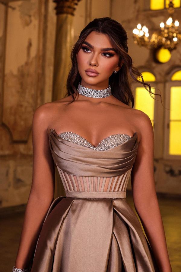 Sweetheart Shiny Satin A-line Pleasts Prom Dresses