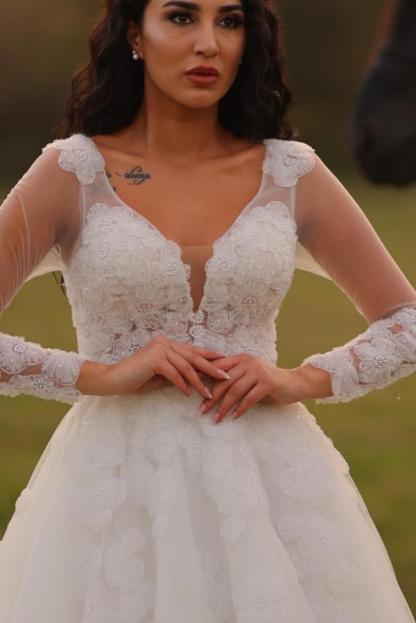 Long sleeves V-neck A-line Princess Wedding Dresses