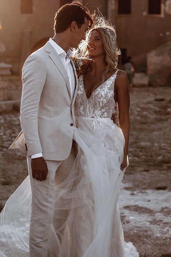 White Lace Tulle Summer Garden Wedding Dresses