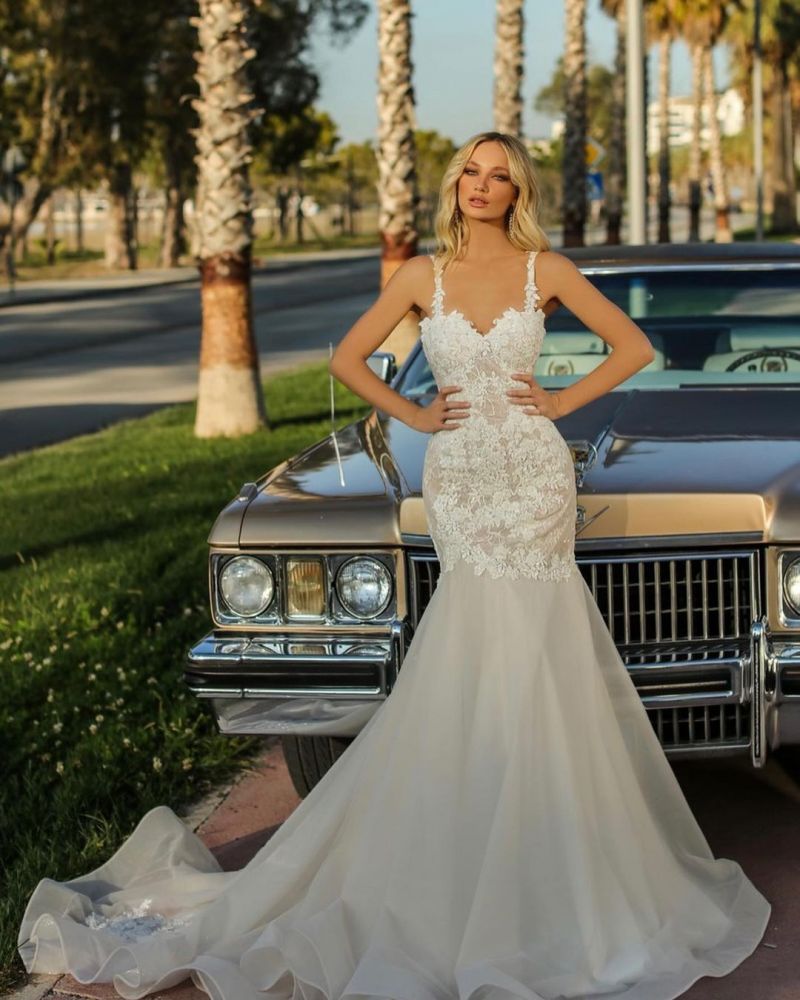 Tulle Lace Wedding Gown Floral Appliques Mermaid Style Maxi Dress for Bride