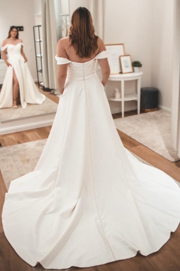 White Off the shoulder A-line Court Train Wedding Dresses