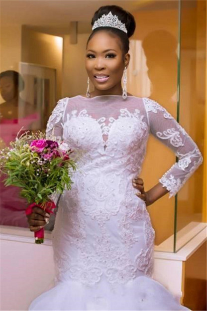 Elegant Jewel Long-Sleeves Tulle Lace Long Wedding Dress with Court Train