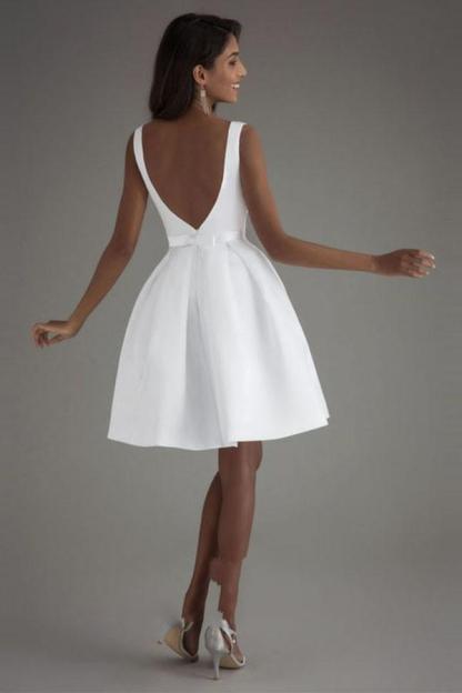 Chic Sleeveless Satin Knee Length Wedding Dress Backless Short Bridal Dress